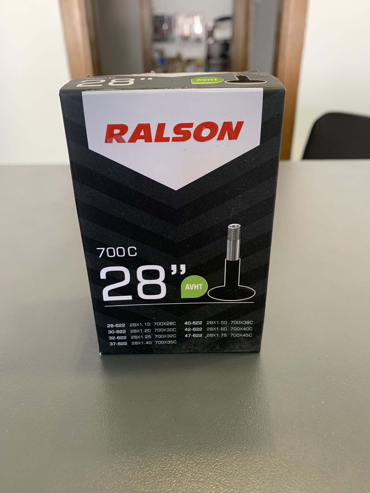 *UNUTRASNJA GUMA RALSON 700X28/45C AV 